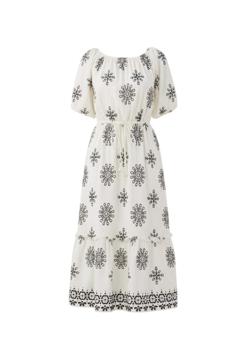 Vestido Maxi Bohemio Bordado: Elegancia Artesanal