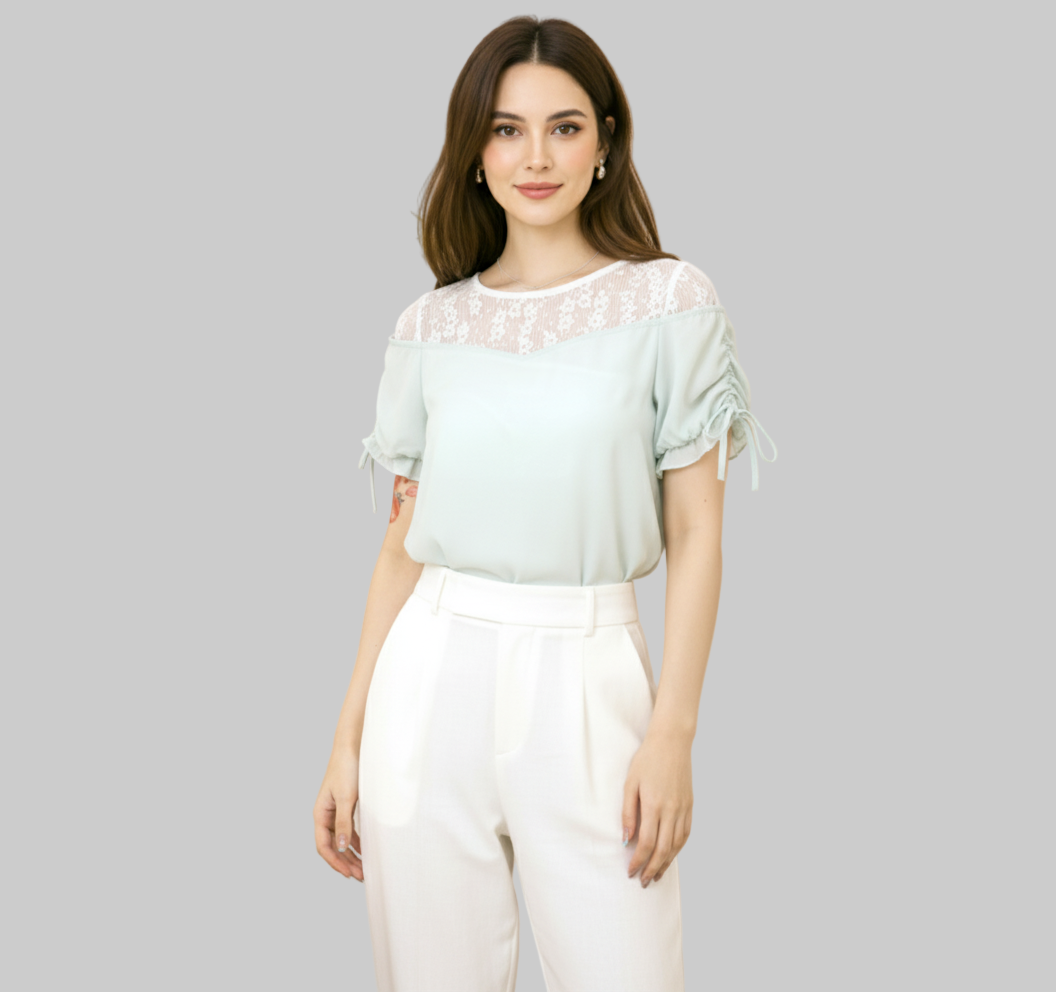Blouse rose poudré avec dentelle – Édition limitée